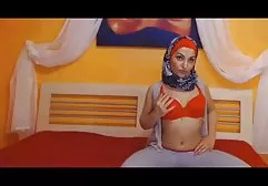 Sıcak genç bedava gurup sikis izle öğretmen sert bir horoz üzerinde dans