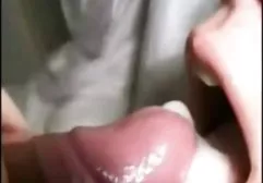 İki lezbiyen sex brazzers metresleri CBT indirebilmek ve Kongre olmak sağım topları önce ezilmiş