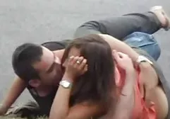 Büyükanne alır Sikikleri ve kremalı ormanda grup seks pasta